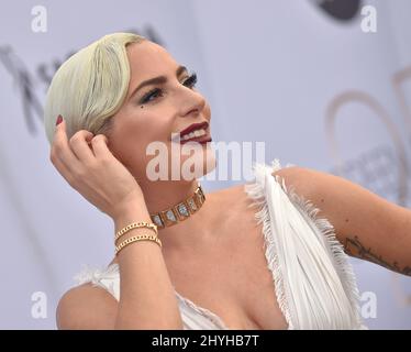 Lady Gaga al 25th Annual Screen Actors Guild Awards tenutosi presso l'Auditorium Shrine Foto Stock