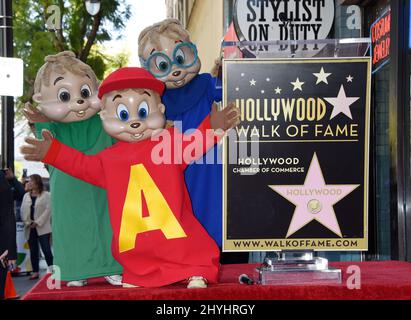 Alvin, Simon e Theodore dei Chipmunks all'Alvin e alla cerimonia della stella di Chipmunks hanno tenuto sulla camminata di Hollywood della fama Foto Stock