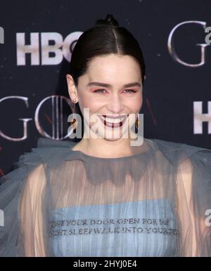 Emilia Clarke partecipa alla stagione finale del "Trono di Spade", prima mondiale, tenutasi a radio City Music Hall il 3 aprile 2019 a New York City, NY Foto Stock