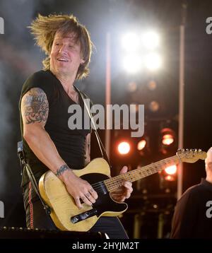 Keith Urban si esibisce durante il quarto giorno del CMA Fest 2019 a Nashville Foto Stock