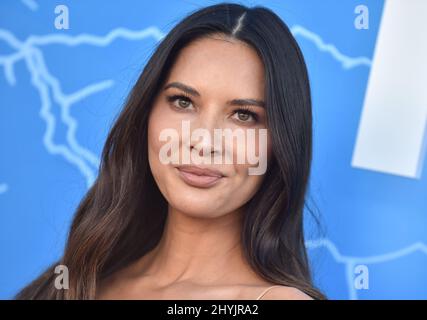 Olivia Munn arriva allo STARZ Los Angeles Premiere di 'The Rook' al Getty Center il 17 giugno 2019 a Los Angeles. Foto Stock