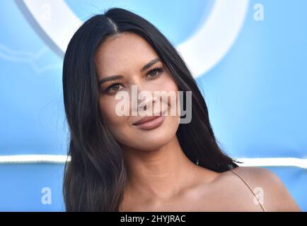 Olivia Munn arriva allo STARZ Los Angeles Premiere di 'The Rook' al Getty Center il 17 giugno 2019 a Los Angeles. Foto Stock