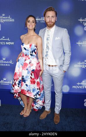 Erin Cahill e Paul Freeman presso Hallmark Channel e Hallmark Movies & Mysteries 2019 Summer TCA tenuto presso una residenza privata a Beverly Hills il 26 luglio 2019 a Beverly Hills, CA. Foto Stock