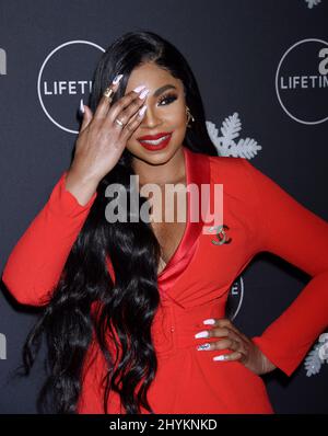 Ashanti Douglas al IT's A Wonderful Lifetime Red Carpet tenuto al STK Los Angeles Foto Stock