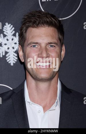 Ryan McPartlin al IT's A Wonderful Lifetime Red Carpet tenuto alla STK Los Angeles Foto Stock