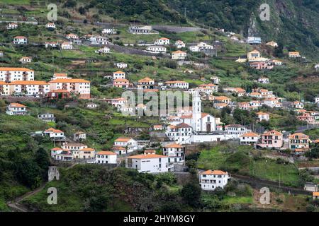 Vista di Porto da Cruz, Madeira, Portogallo Foto Stock