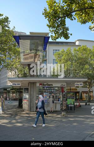 Pulpito di traffico storico, Joachimsthaler Platz, Kurfuerstendamm, Charlottenburg, Berlino, Germania Foto Stock