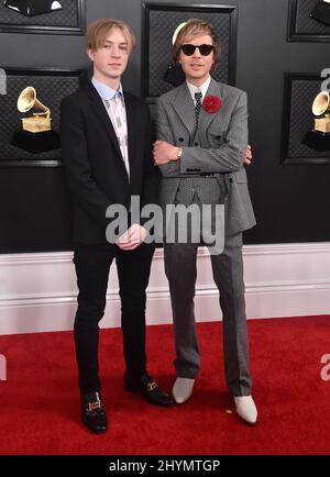 Beck e Cosimo Henri hanno partecipato ai GRAMMY Awards 2020 che si sono tenuti presso lo Staples Center di Los Angeles, California. Foto Stock