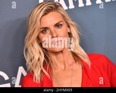 Eliza Coupé al Costume Designers Guild Awards 22nd che si è tenuto al Beverly Hilton Hotel il 28 gennaio 2020 a Beverly Hills, CA. Foto Stock