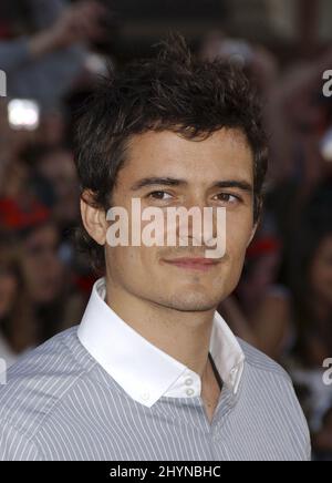 Orlando Bloom partecipa alla prima mondiale "Pirati dei Caraibi: Alla fine del mondo" a Disneyland. Foto: UK Stampa Foto Stock