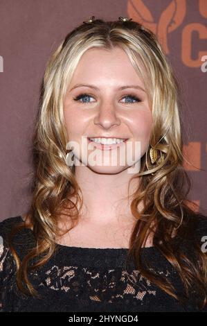 Beverley Mitchell partecipa ai CMT Giants in onore di Reba McEntire, a Hollywood. Foto: UK Stampa Foto Stock