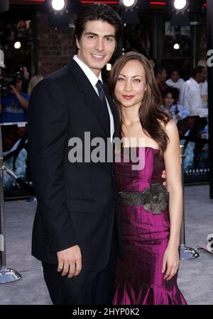 Brandon Routh & Courtney Ford partecipa alla prima mondiale 'Superman Returns' a Hollywood. Foto: UK Stampa Foto Stock