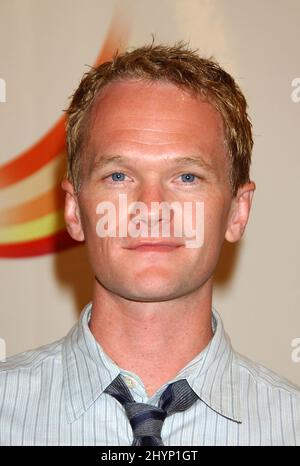 Neil Patrick Harris partecipa alla prima di gala "The Beatles LOVE by Cirque du Soleil" a Las Vegas. Foto: UK Stampa Foto Stock