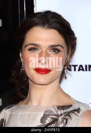 Rachel Weisz partecipa al 'The Fountain' US Premiere al Festival del Cinema AFI 2006, al Grauman's Chinese Theatre di Hollywood. Foto: UK Stampa Foto Stock