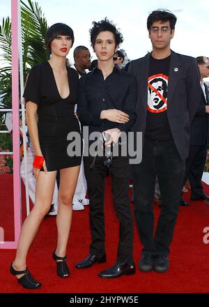 Yeah Yeah partecipa ai 2004 MTV Music Video Awards a Miami, Florida. Foto: UK Stampa Foto Stock