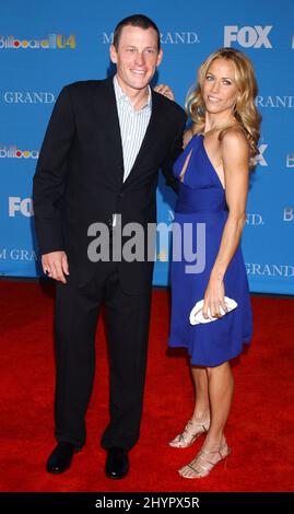 Sheryl Crow & Lance Armstrong partecipa ai "Billboard Music Awards 2004" al MGM Grand Hotel & Casino di Las Vegas. Foto: UK Stampa Foto Stock