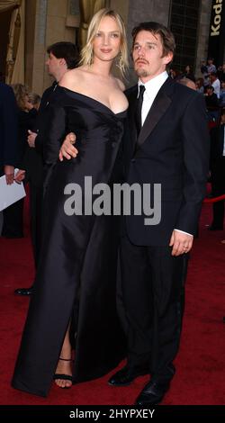 UMA Thurman & Ethan Hawke partecipano ai premi annuali 74th dell'Accademia. Foto: UK Stampa Foto Stock