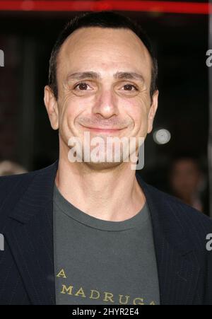 Hank Azaria partecipa al "The Simpsons Movie" World Premiere tenuto al Mann's Village Theatre in California. Foto: UK Stampa Foto Stock