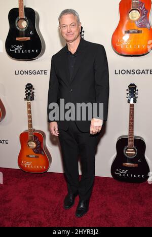 Gary Sinise partecipa allo screening speciale i Still Believe tenutosi a Los Angeles, USA sabato 7 marzo 2020. Foto Stock