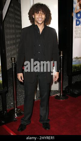 Corbin Bleu arriva alla prima per Over Her Dead Body all'Arclight Theatre di Los Angeles. Foto Stock