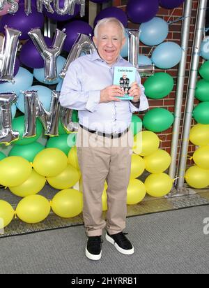 Leslie Jordan partecipa al libro di Leslie Jordan "How Y'all doing?: Misadventures and mischief from a Life Well Veed" firmato al Nordstrom Local West Village il 27 giugno 2021 a New York City, NY Foto Stock