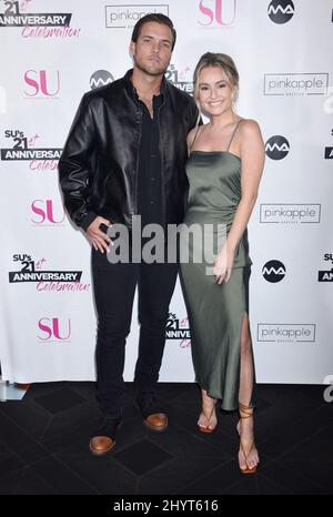 Jordan Kimball e Christina Creedon alla Supermodel Unlimited Magazine 21st Anniversary Celebration tenutasi ad Avalon Hollywood il 9 ottobre 2021 a Hollywood, California. Foto Stock