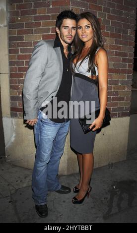 Brandon Beemer e Nadia Bjorlin arrivano a Saps nella City kick-off fundraiser per AIDS Walk LA, presso East/West Lounge, Los Angeles. Foto Stock