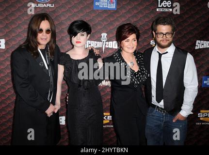 Ozzy Osbourne, Kelly Osbourne, Sharon Osbourne e Jack Osbourne ai premi Scream 2008 di Spike TV che si sono tenuti al Teatro Greco di Los Angeles Foto Stock