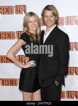 Sarah Wright ed Eric Christian Olsen al The Fired Up! World Premiere tenuto al Pacific Theaters Culver Stadium 12 a Culver City, California. Foto Stock