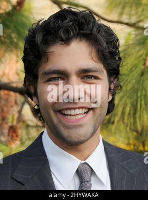 Adrian Grenier al 8th annuale Chrysalis Butterfly Ball benefit gala a Los Angeles. Foto Stock