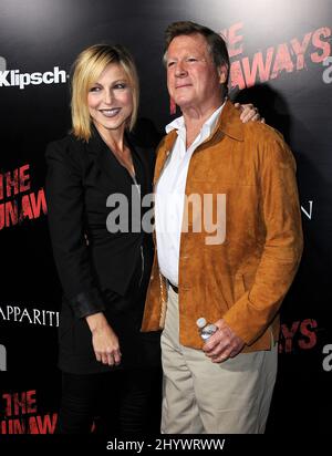 Tatum o'Neal e Ryan o'Neal durante la prima "The Runaways" tenutasi all'ARCLIGHT Cinema di Los Angeles Foto Stock