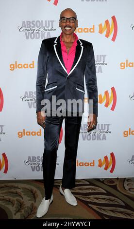 RuPaul all'annuale GLAAD Media Awards 21st tenuto presso l'Hyatt Regency Century Plaza Hotel di Culver City Foto Stock