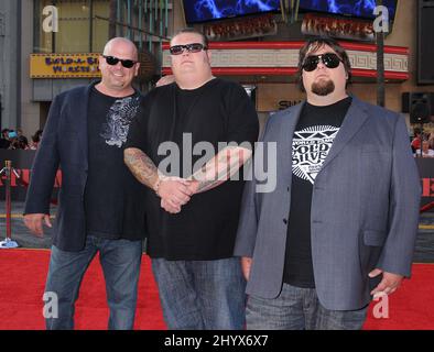 Rick Harrison, Corey Harrison e Austin 'Chumlee' Russell alla prima 'The A-Team', tenutasi al Grauman's Chinese Theatre di Los Angeles. Foto Stock