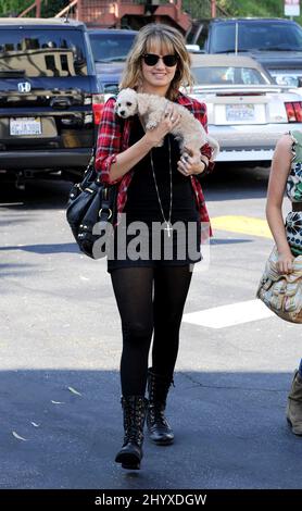 Debby Ryan è visto fuori e circa a Los Angeles, Stati Uniti Foto Stock