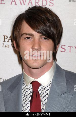 Drake Bell al 2010 Hollywood Style Awards, tenuto presso l'Hammer Museum di Westwood, California. Foto Stock