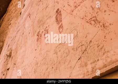 Pittogrammi d'arte rupestre dipinti nella Great Gallery, un antico pannello d'arte rupestre nel Canyonlands National Park, Utah. La Great Gallery è un pannello di arte rupestre Foto Stock