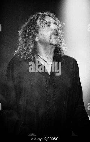 Robert Plant, JJB Puma Arena, V2005, Hylands Park, Chelmsford, Essex, Gran Bretagna - 20 agosto 2005 Foto Stock