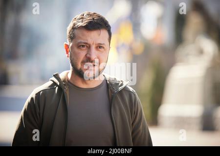 Kiev, Ucraina. 14th Mar 2022. Il presidente ucraino Volodymyr Zelenskyy celebra la Giornata del Volontariato con un messaggio di unità per il popolo ucraino, 14 marzo 2022 a Kiev, Ucraina. Credit: Ukraine Presidency/Ukraine Presidency/Alamy Live News Foto Stock