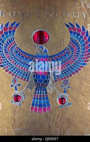 Calgary, Alberta - 15 marzo 2022: Selezione della copertina del libro di egyptolgy dei bambini. Foto Stock