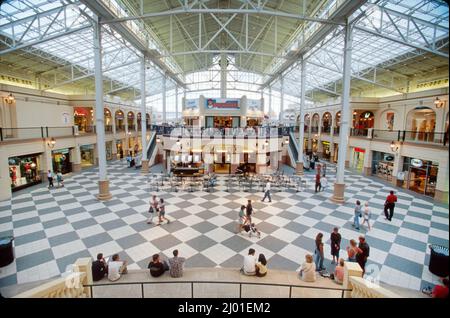 Ohio Columbus, Easton Town Center centro commerciale centro a tema piccola città, interno, Foto Stock