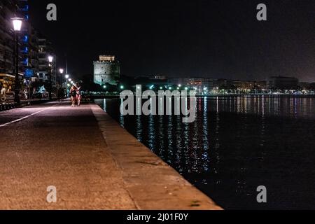 Thessaloniki viste urbane , durante la notte. Foto Stock