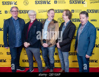 AUSTIN, TEXAS - MARZO 15: (L-R) Mark McKinney, Dave Foley, Scott Thompson, Kevin McDonald e Bruce McCulloh partecipano alla prima di 'The Kids in the Hall: Comedy Punks' durante la Conferenza e Festival SXSW 2022 - Day 5 al Teatro Zach il 15 marzo 2022 ad Austin, Texas. (Foto di Maggie Boyd/Sipa USA) Credit: Sipa USA/Alamy Live News Foto Stock