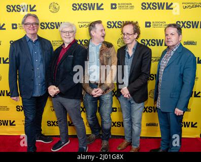 AUSTIN, TEXAS - MARZO 15: (L-R) Mark McKinney, Dave Foley, Scott Thompson, Kevin McDonald e Bruce McCulloh partecipano alla prima di 'The Kids in the Hall: Comedy Punks' durante la Conferenza e Festival SXSW 2022 - Day 5 al Teatro Zach il 15 marzo 2022 ad Austin, Texas. (Foto di Maggie Boyd/Sipa USA) Credit: Sipa USA/Alamy Live News Foto Stock