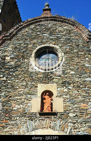 Chiesa di Sant Julia a Montseny nella regione Valles provincia orientale di Barcellona, Catalogna, Spagna Foto Stock