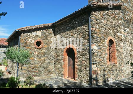 Chiesa di Sant Julia a Montseny nella regione Valles provincia orientale di Barcellona, Catalogna, Spagna Foto Stock