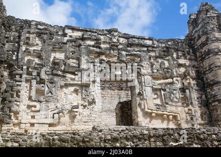 Monster Mouth Door, Structure II, rovine Maya, zona archeologica di Hormiguero, stile Rio Bec, Stato di Campeche, Messico, Nord America Foto Stock