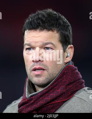 Michael Ballack Fussball UEFA Championsleague FC Bayern Muenchen - RB Salzburg 7:1 Achtelfinale RŸckspiel Saison 2021 / 2022 8.3.2022 © diebilderwelt / Alamy Stock Foto Stock