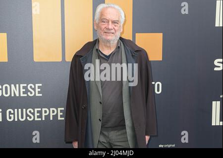 Roma, Italia. 16th Mar 2022. Giorgio Colangeli partecipa alla fotocellula della serie Sky tv il Re allo spazio moderno Cinema. Credit: SOPA Images Limited/Alamy Live News Foto Stock