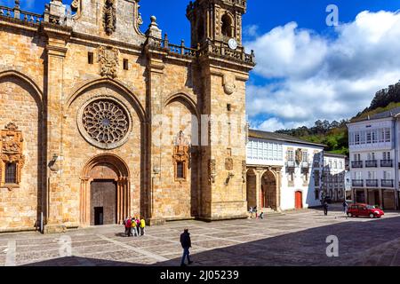 Catedral Basílica de la Virgen de la Asunción en Mondoñedo, Lugo, Galizia, España Foto Stock