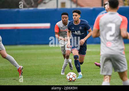 DAOUDA Weidmann del PSG durante la UEFA Youth League (U19), Quarter-finals partita di calcio tra Paris Saint-Germain (PSG) e RB Salzburg (FC) il 16 marzo 2022 allo stadio Georges Lefevre di Saint-Germain-en-Laye, Francia - Foto Victor Joly / DPPI Foto Stock